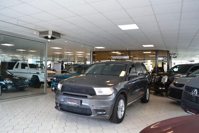 Grau Gebraucht 2020 Dodge Durango SUV | 23.900 € (Guter Preis) - Bild 1/4