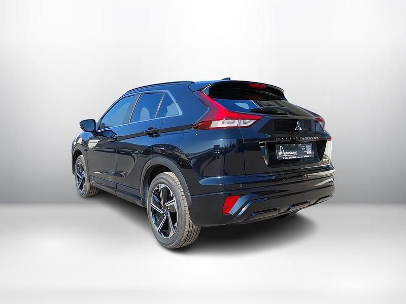 Gebraucht Mitsubishi Eclipse Cross Select 188 PS (138 kW) 2023 Pantherschwarz (p) SUV