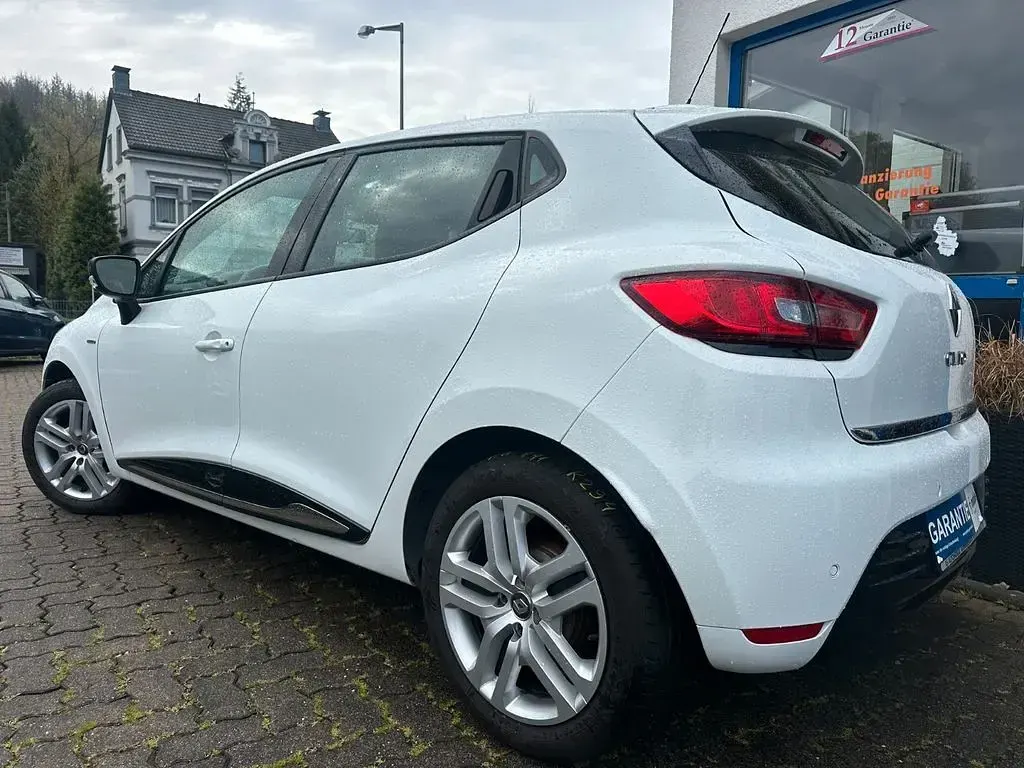 Gebraucht Renault Clio IV 90 PS (66 kW) 2019 Weiß Kombi