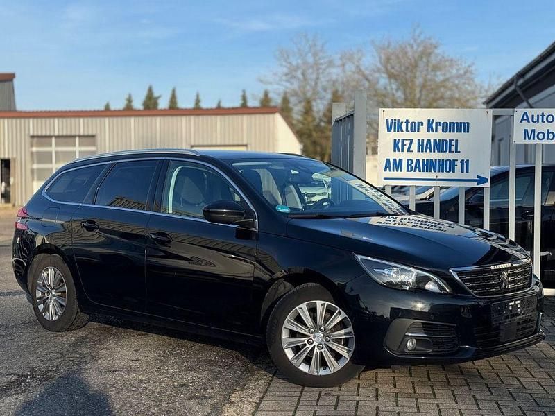Schwarz Gebraucht 2021 Peugeot 308 SW Allure Kombi | 10.700 € (Superpreis) - Bild 1/4