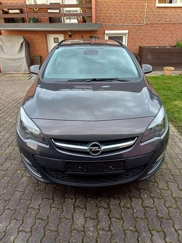 Schwarz Gebraucht 2014 Opel Astra Eco Kombi | 4.100 € (Fairer Preis) - Bild 1/4