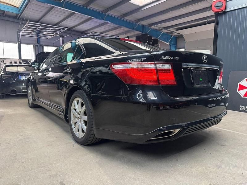 Gebraucht Lexus LS460 381 PS (280 kW) 2007 Schwarz Limousine