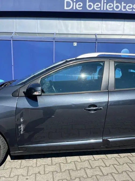 Gebraucht Renault Mégane 110 PS (80 kW) 2014 Grau Limousine