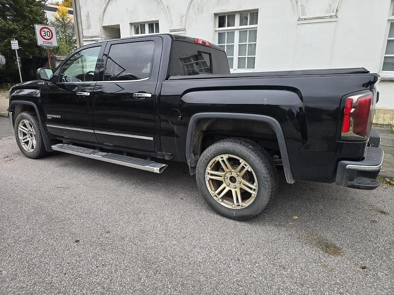 Gebraucht GMC Sierra 355 PS (261 kW) 2018 Schwarz Abholung