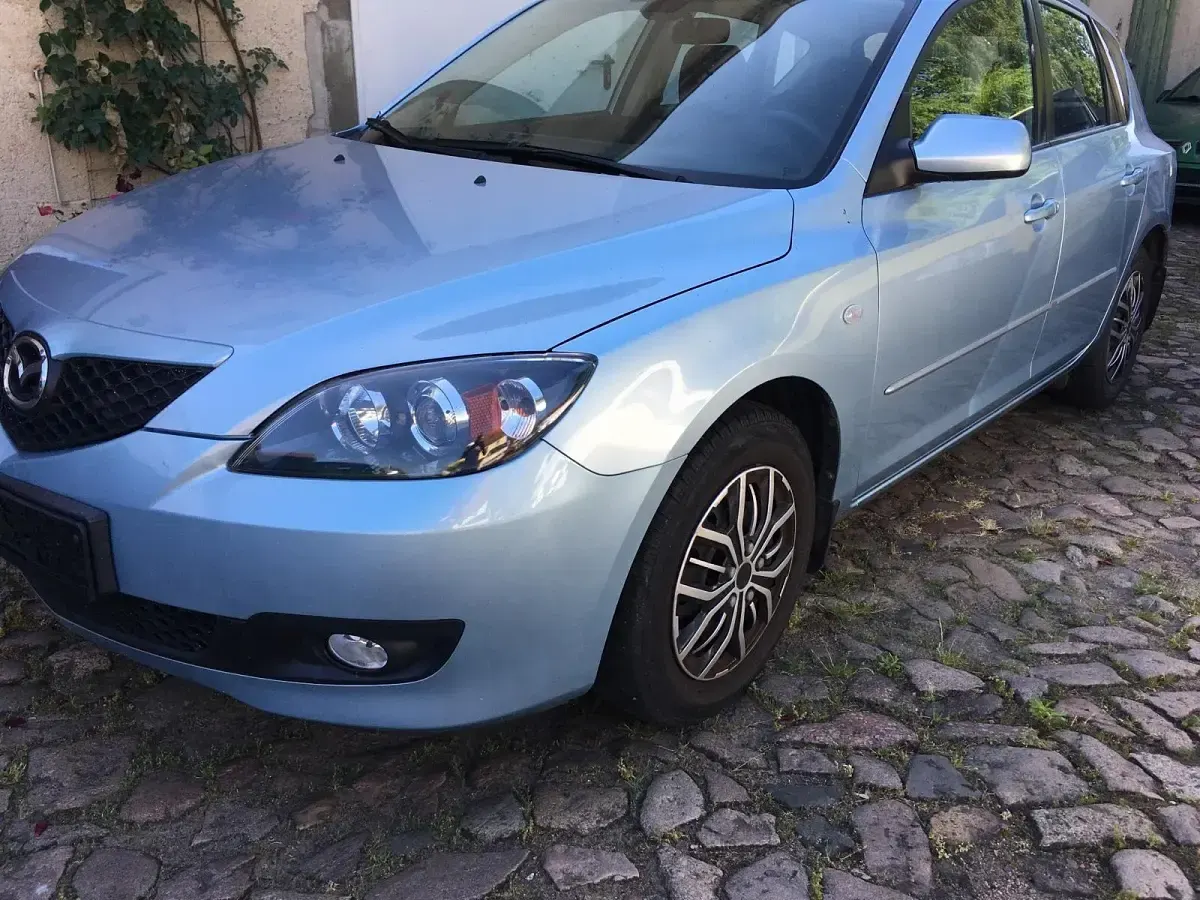 Gebraucht Mazda 3 105 PS (77 kW) 2007 Blau Kleinwagen