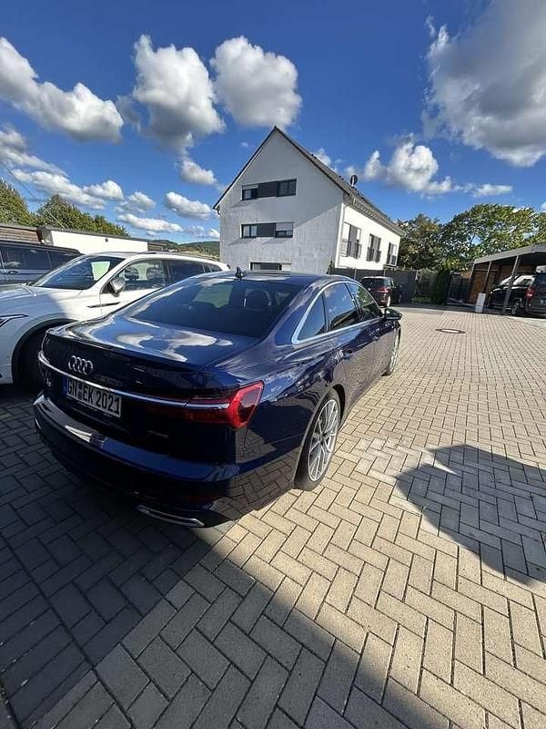 Gebraucht Audi A6 S-Line 204 PS (150 kW) 2019 Blau Limousine