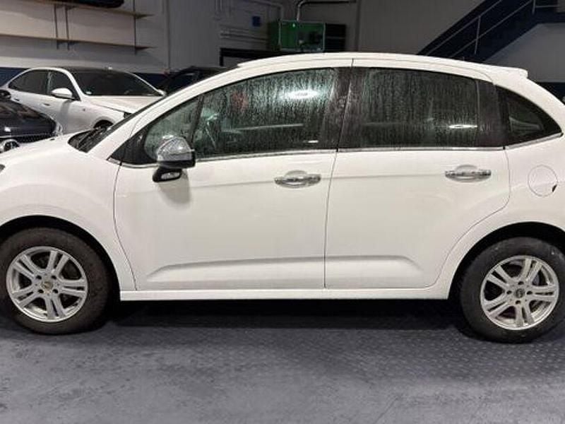 Gebraucht Citroën C3 68 PS (50 kW) 2015 Lack weiss banquise/deckende l Limousine