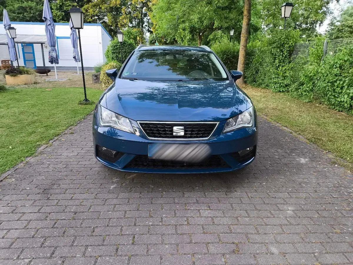 Gebraucht Seat Leon 110 PS (80 kW) 2018 Blau Kombi