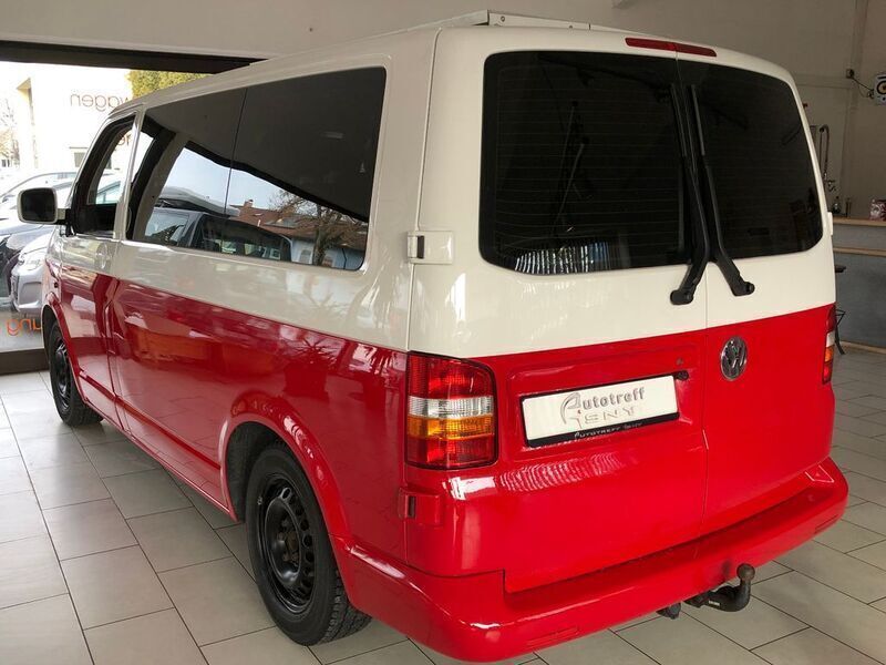 Gebraucht VW T5 105 PS (77 kW) 2006 Rot Van