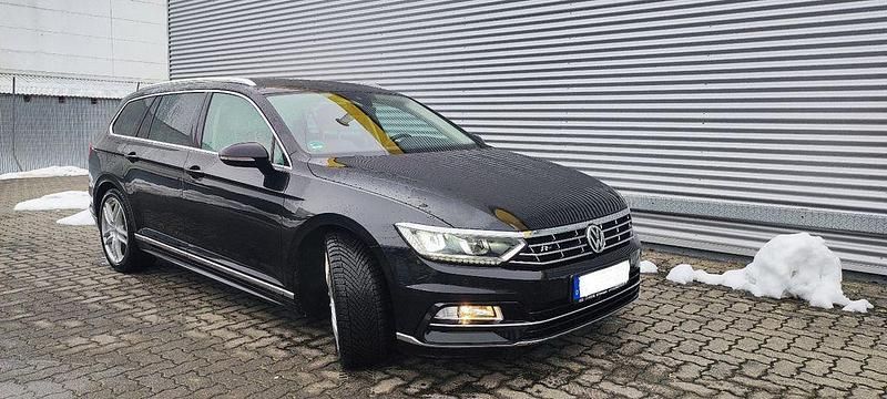 Gebraucht VW Passat Highline 190 PS (139 kW) 2019 Schwarz Kombi