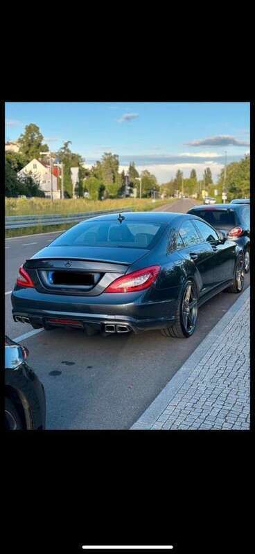 Gebraucht 2011 Mercedes CLS500 Coupé | 27.500 € (Etwas zu teuer) - Bild 1/4