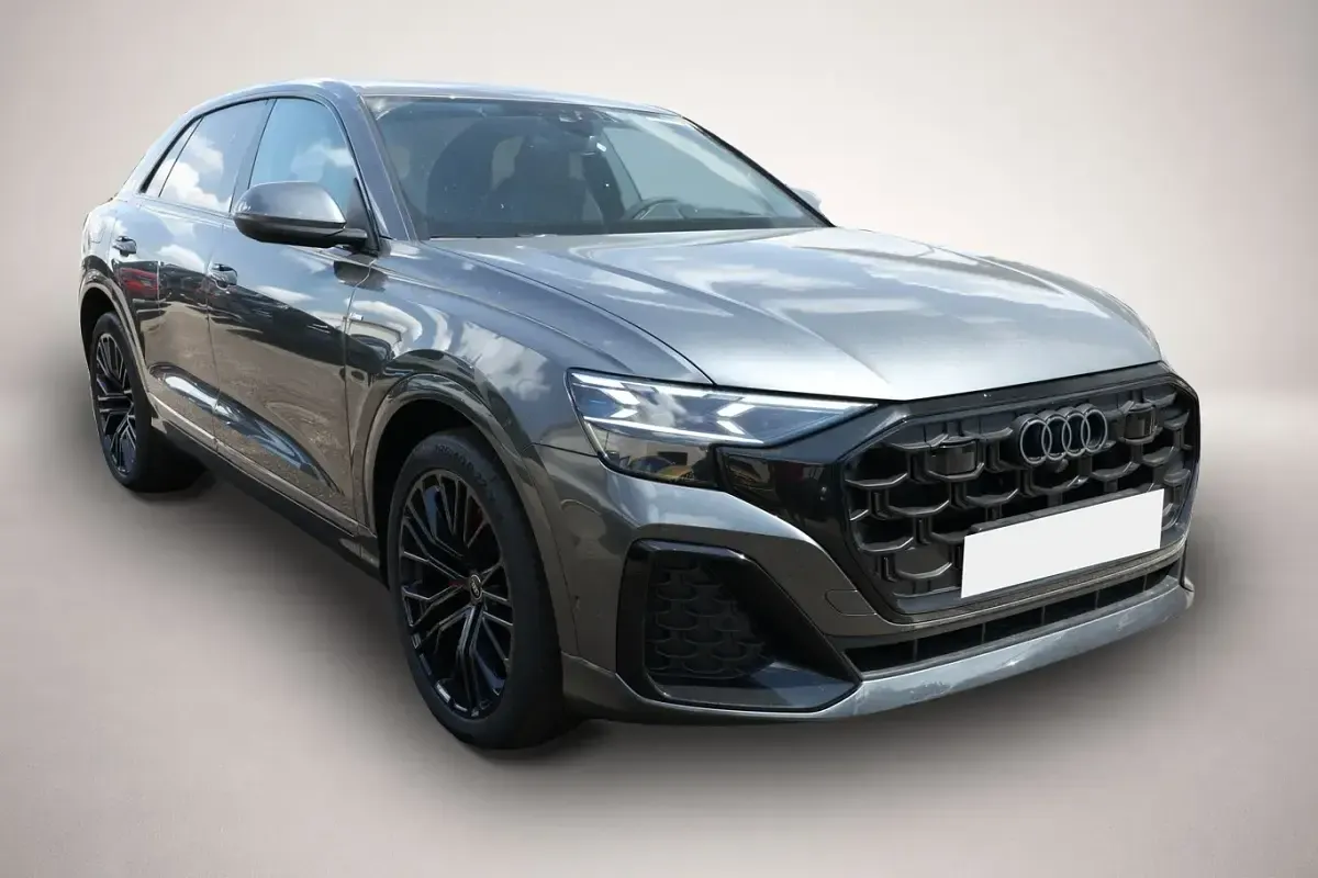 Neu Audi Q8 S-Line 286 PS (210 kW) 2026 Grau SUV