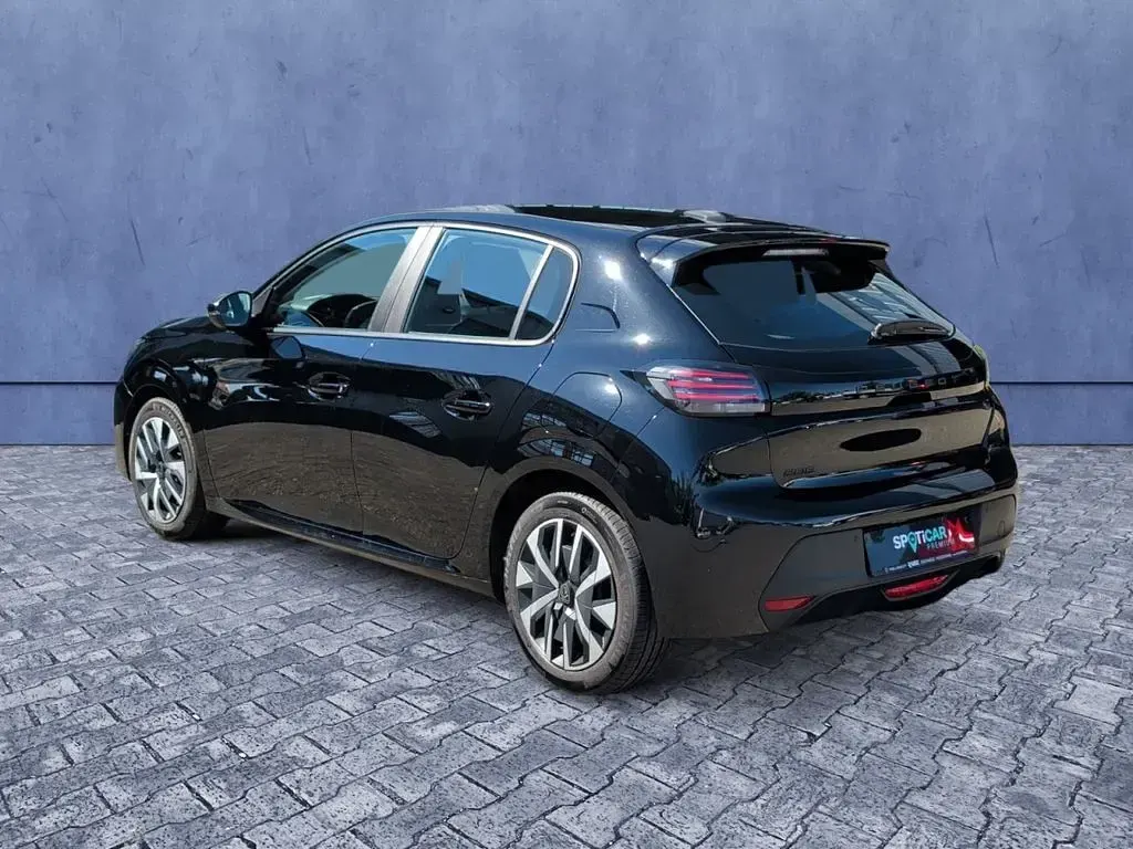 Gebraucht Peugeot 208 Active 75 PS (55 kW) 2024 Schwarz Kleinwagen