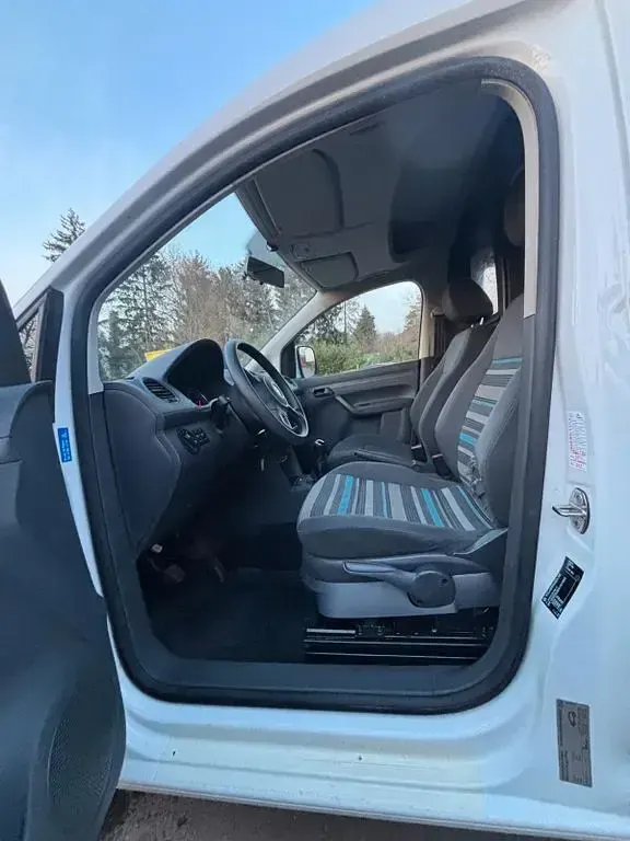 Gebraucht VW Caddy 109 PS (80 kW) 2014 Weiß Van / Kleinbus