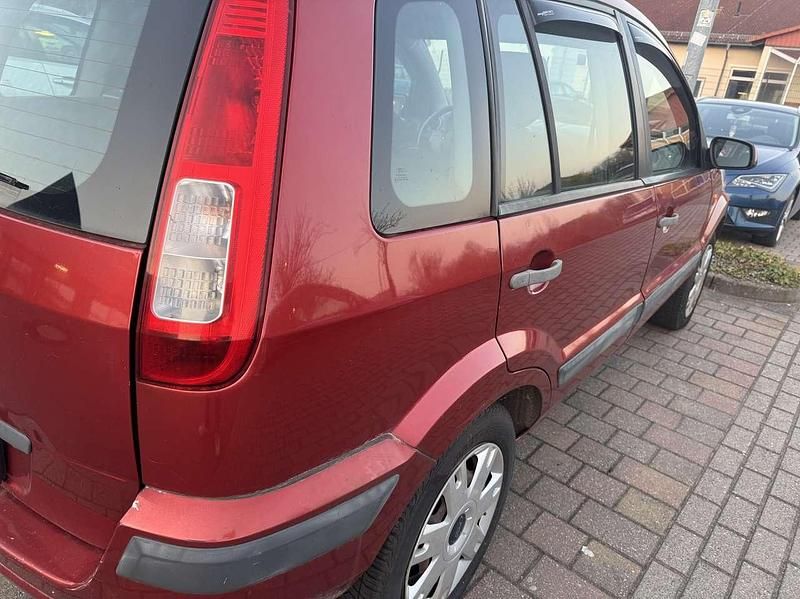 Gebraucht Ford Fusion Ambiente 80 PS (58 kW) 2008 Kleinwagen