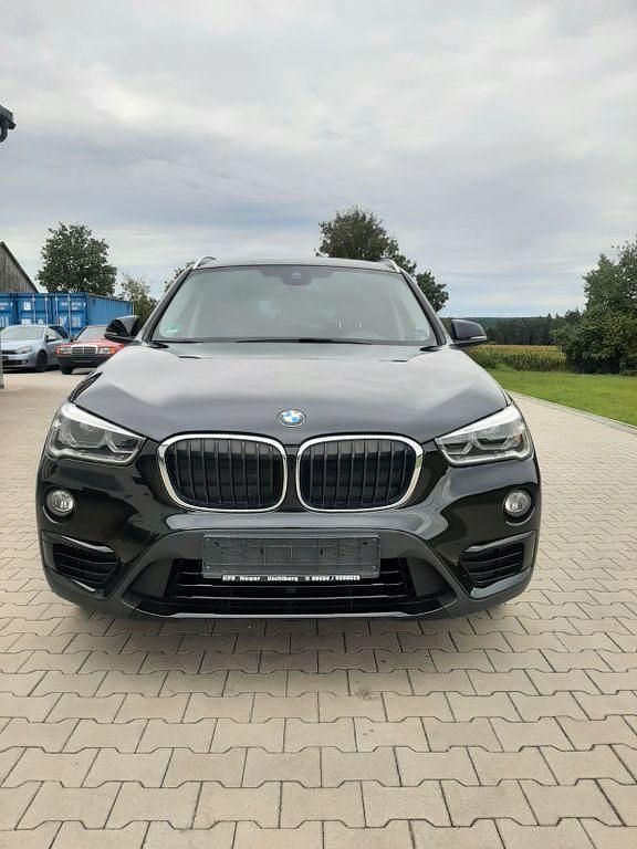 Schwarz Gebraucht 2016 BMW X1 SUV | 14.490 € (Guter Preis) - Bild 1/4