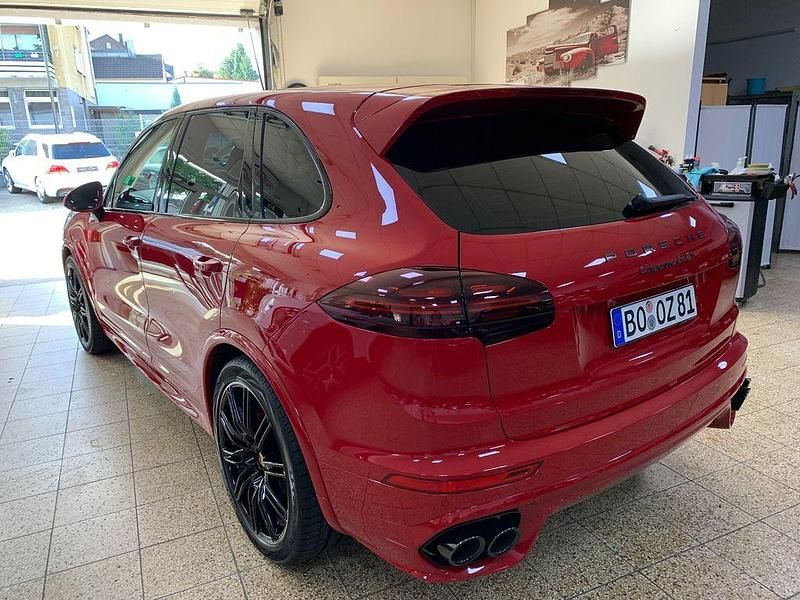 Gebraucht Porsche Cayenne GTS 441 PS (324 kW) 2016 Karminrot SUV