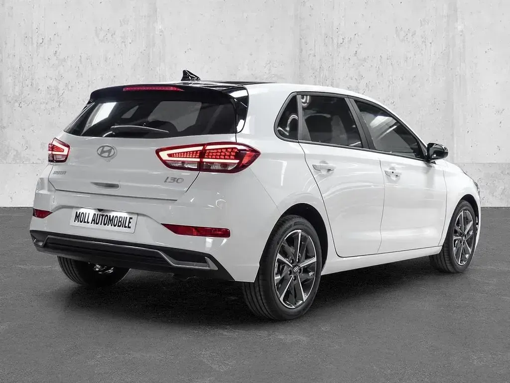 Neu Hyundai i30 Trend 150 PS (110 kW) 2026 Weiß Limousine