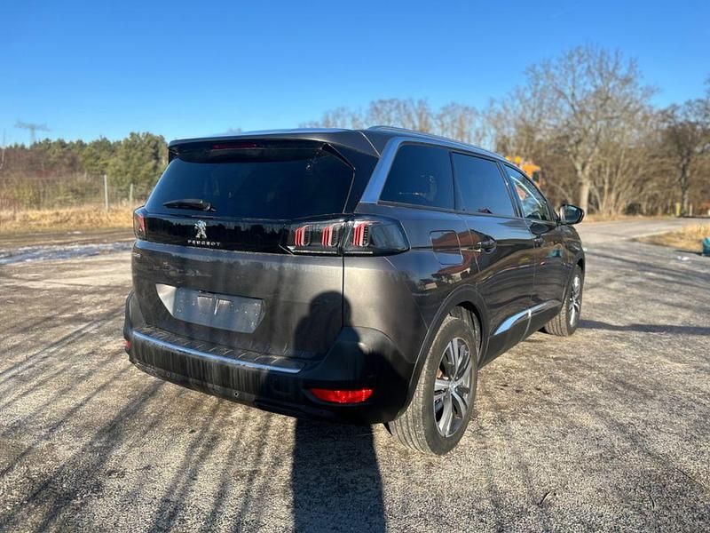 Gebraucht Peugeot 5008 Allure 131 PS (96 kW) 2020 Grau SUV