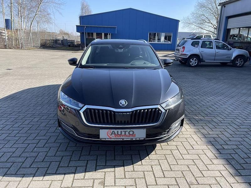 Second-hand Skoda Octavia Style 116 CP (85 kW) 2021 Negru Break