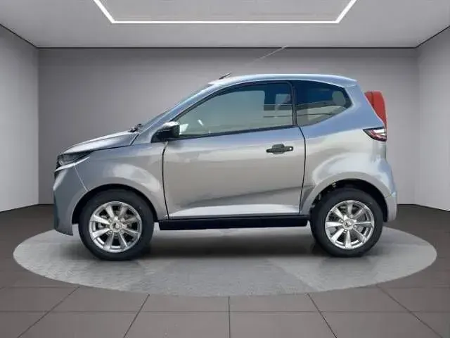 Neu Aixam AMBITION Pack 2026 Silber Kleinwagen
