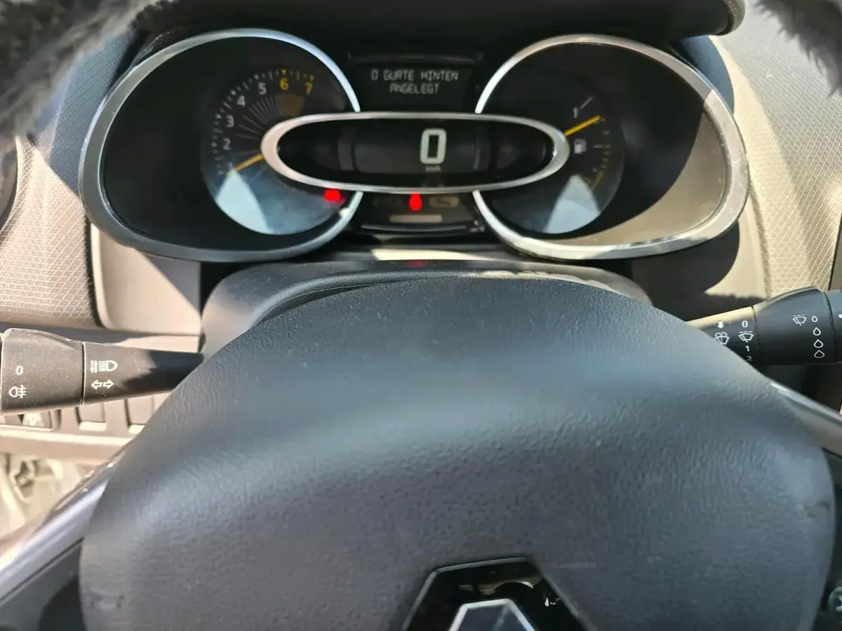 Gebraucht Renault Clio IV 74 PS (54 kW) 2016 Limousine