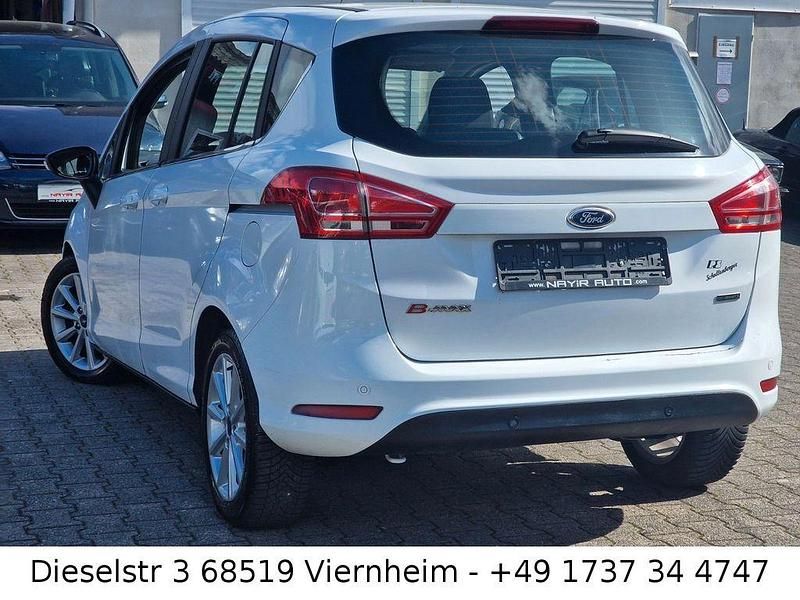 Gebraucht Ford B-MAX Titanium 101 PS (74 kW) 2016 Weiß Van / Kleinbus