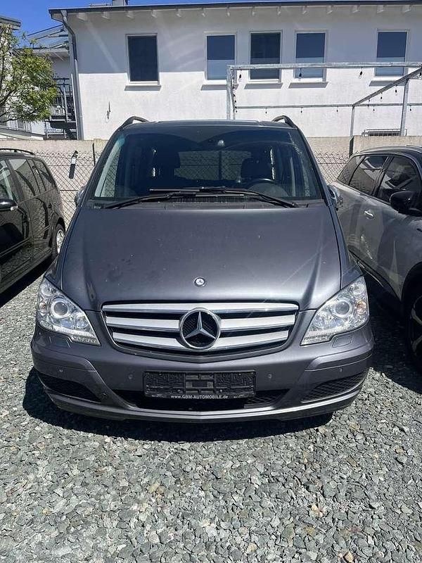Gebraucht Mercedes Viano Edition 224 PS (164 kW) 2013 Flintgrau metallic Van / Kleinbus