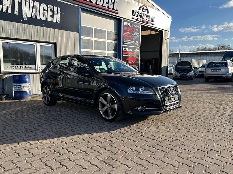 Gebraucht Audi A3 S-Line 147 PS (108 kW) 2011 Schwarz Kleinwagen