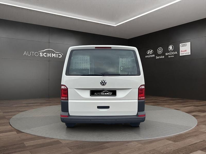 Second-hand VW Transporter 150 CP (110 kW) 2019 Alb Van
