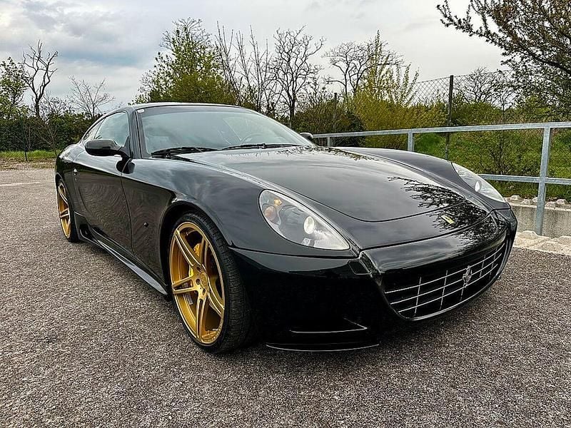 Second-hand Ferrari 612 540 CP (397 kW) 2004 Negru