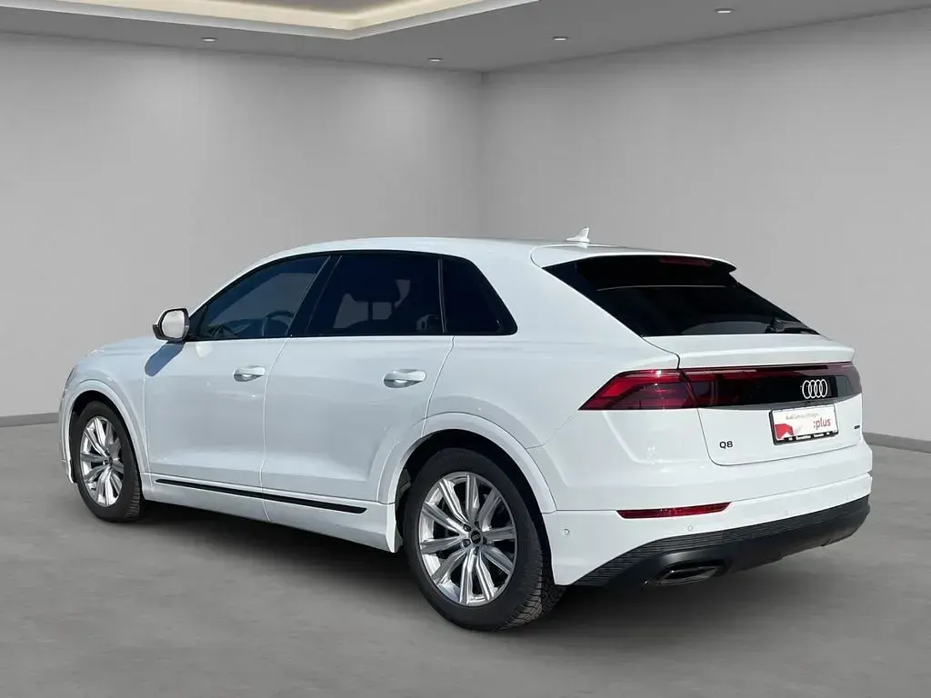 Gebraucht Audi Q8 Design 286 PS (210 kW) 2025 Gletscherweiß metallic SUV