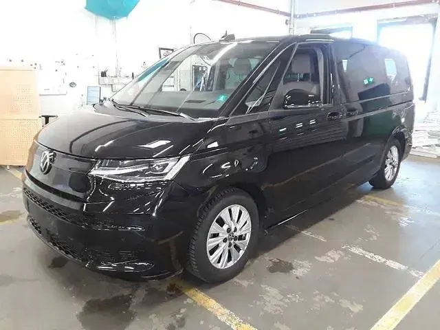 Używany VW Multivan Basis 150 KM (110 kW) 2024 Czarny Minivan