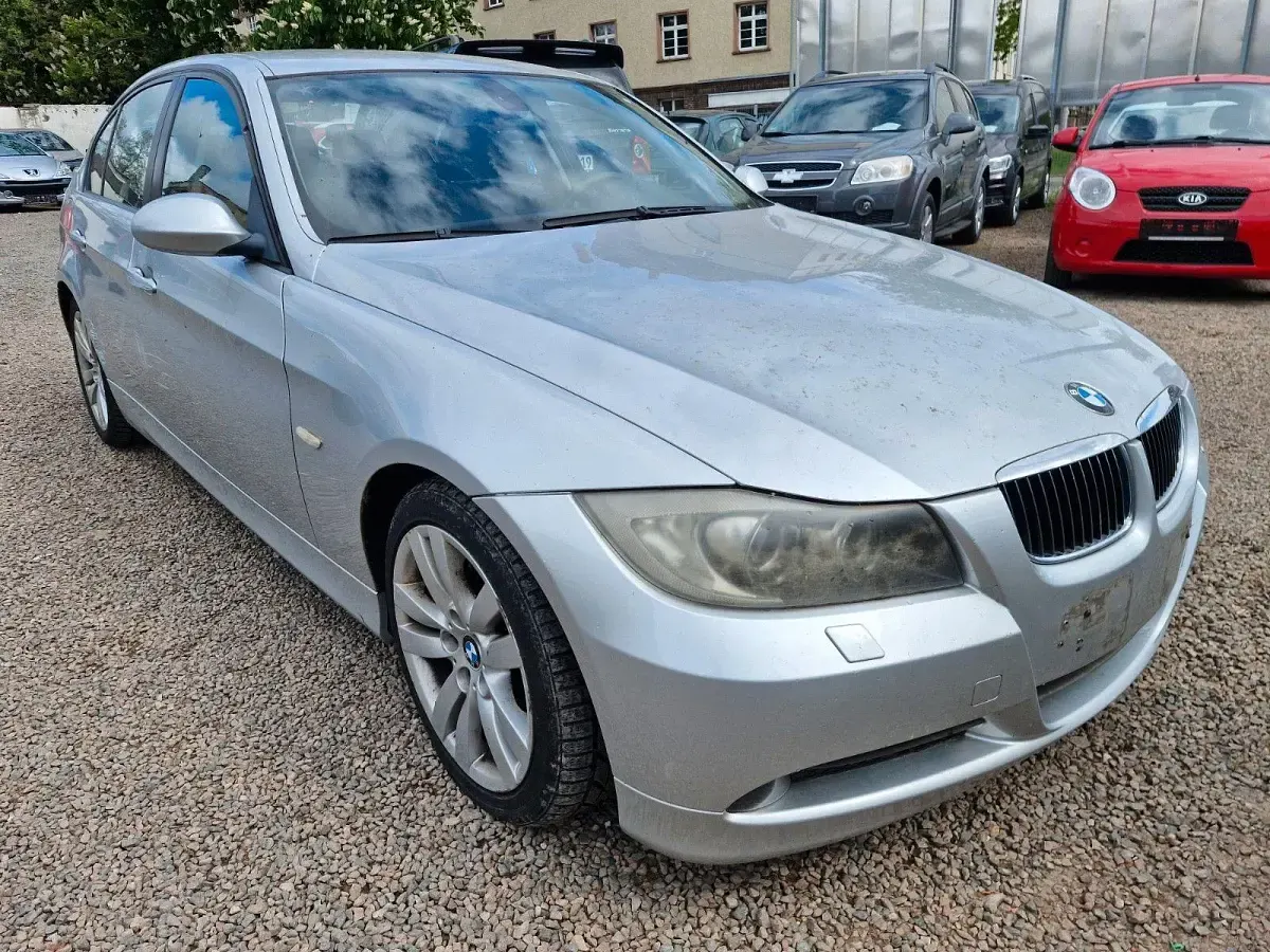 Gebraucht BMW 325 218 PS (160 kW) 2005 Silber Limousine