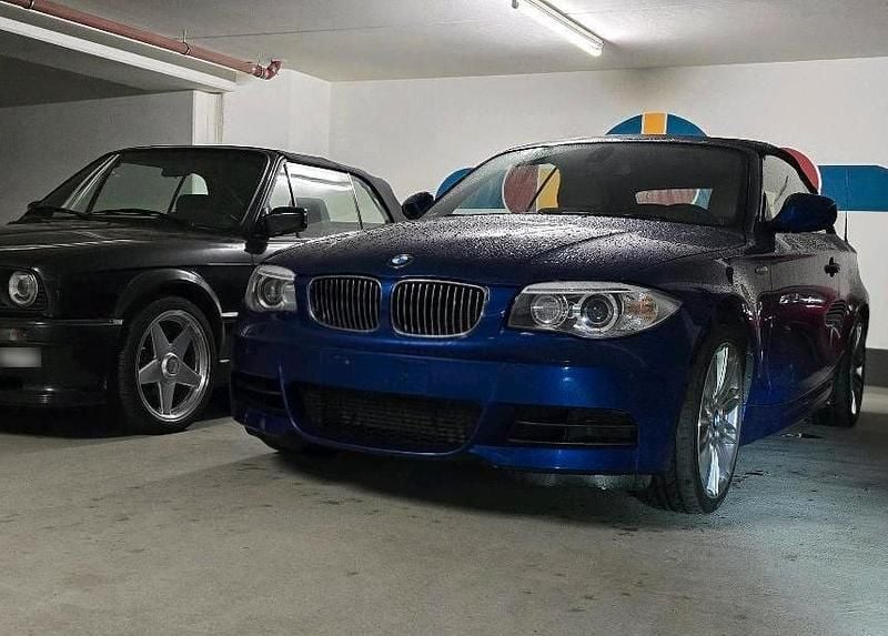 Gebraucht BMW 135 Cabriolet Performance 326 PS (239 kW) 2011 Blau Cabrio