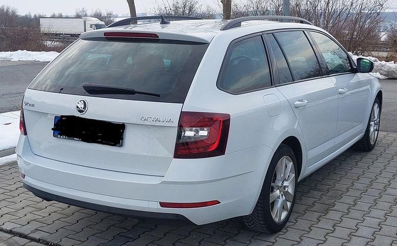 Gebraucht Skoda Octavia Style 150 PS (110 kW) 2018 Weiß Kombi