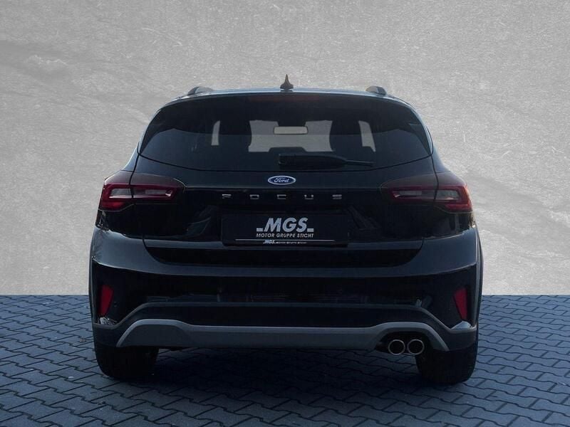 Gebraucht Ford Focus Active 155 PS (114 kW) 2022 Andere farbe Kleinwagen