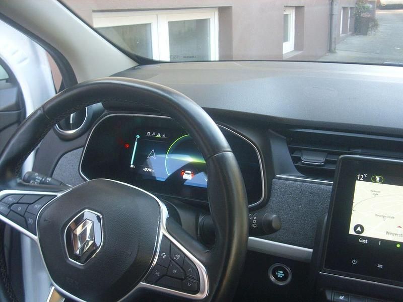 Gebraucht Renault Zoe Evolution 80 kW (109 PS) 2021 Weiß Kleinwagen