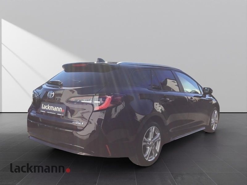 Gebraucht Toyota Corolla Club 122 PS (89 kW) 2019 Braun Kombi