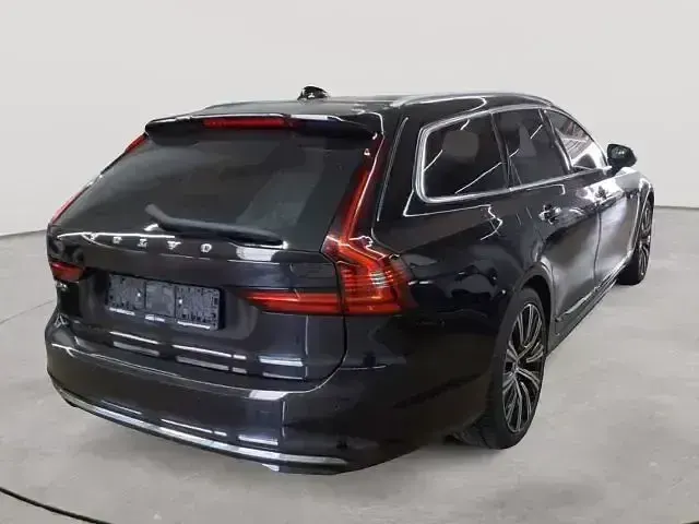 Gebraucht Volvo V90 Inscription 310 PS (228 kW) 2022 Onyx schwarzmetallic Kombi
