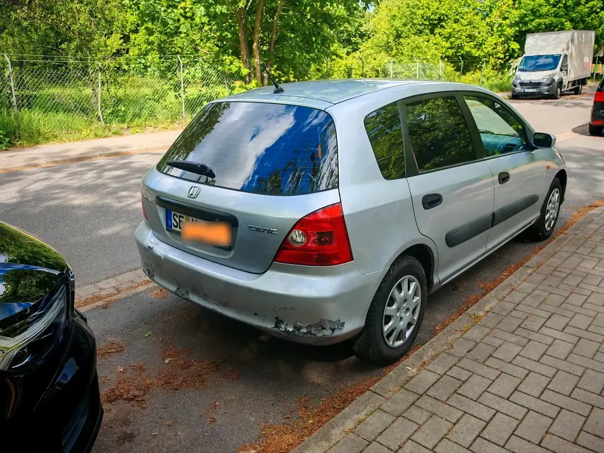 Gebraucht Honda Civic 90 PS (66 kW) 2002 Silber Kleinwagen