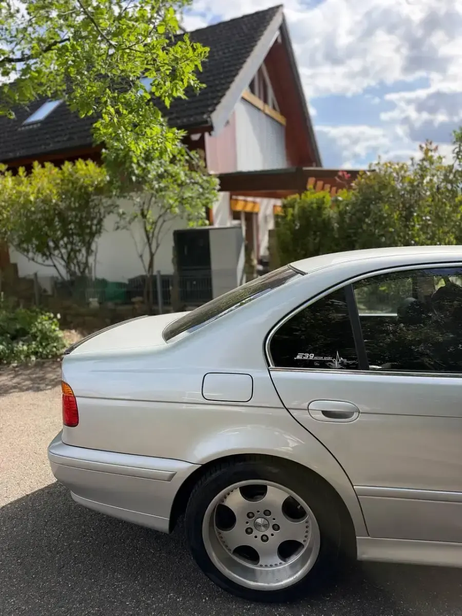Gebraucht BMW 520 170 PS (125 kW) 2002 Grau Limousine