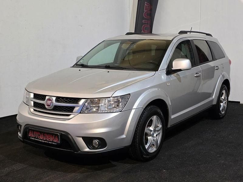 Gebraucht Fiat Freemont 140 PS (102 kW) 2013 Other SUV