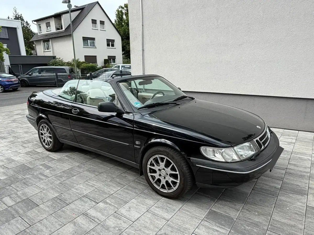 Occasion Saab 900 Cabriolet 150 ch (110 kW) 1995 Noir Cabriolet
