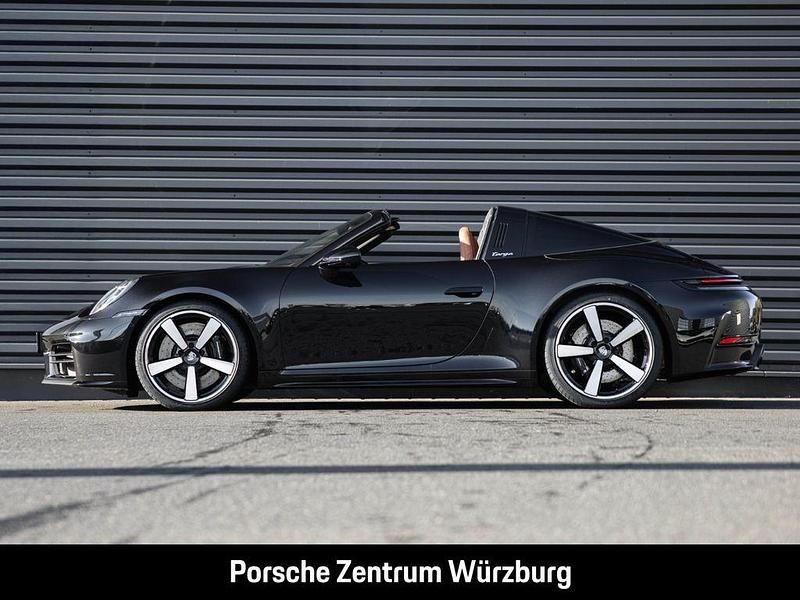 Neu Porsche 911 Targa 4S 480 PS (353 kW) 2025 Schwarz Cabrio