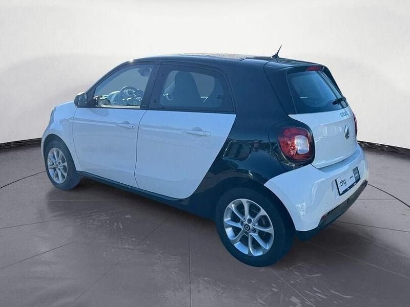 Usado Smart ForFour 90 HP (66 kW) 2018 Branco Citadino