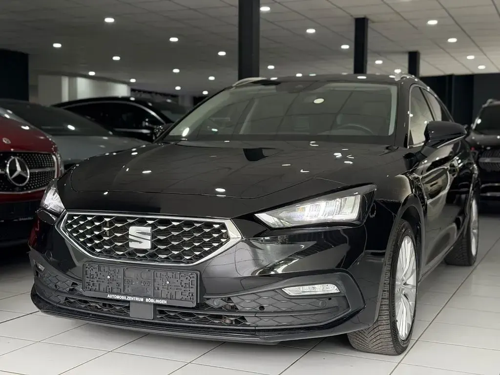 Gebraucht Seat Leon XCELLENCE 150 PS (110 kW) 2023 Schwarz Limousine