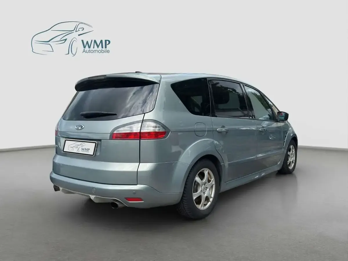 Gebraucht Ford S-MAX Titanium S 175 PS (128 kW) 2009 Grau Van / Kleinbus