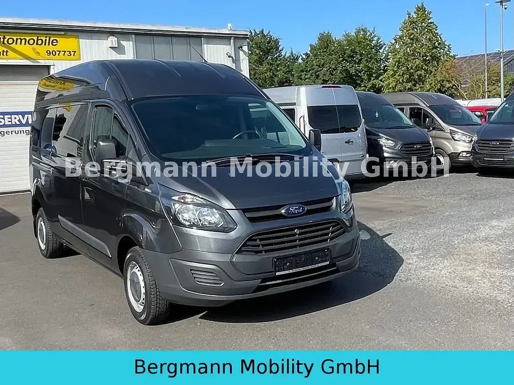 Gebraucht Ford Transit 105 PS (77 kW) 2017 Grau Van