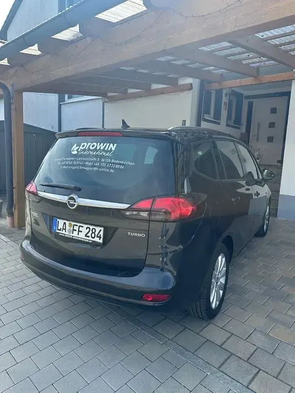 Gebraucht Opel Zafira Tourer drive 140 PS (102 kW) 2016 Schwarz Van / Kleinbus
